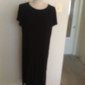 Black midi dress